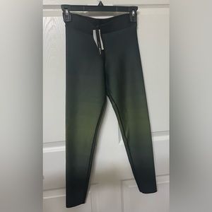 1 cor, ultracor, olive, green leggings, size small